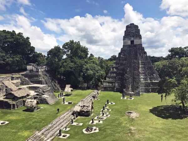 Tikal: Die geheimnisvolle Maya-Metropole im Dschungel Guatemalas