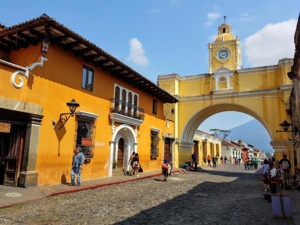 Antigua Guatemala: Das koloniale Barockjuwel zwischen drei Vulkanen