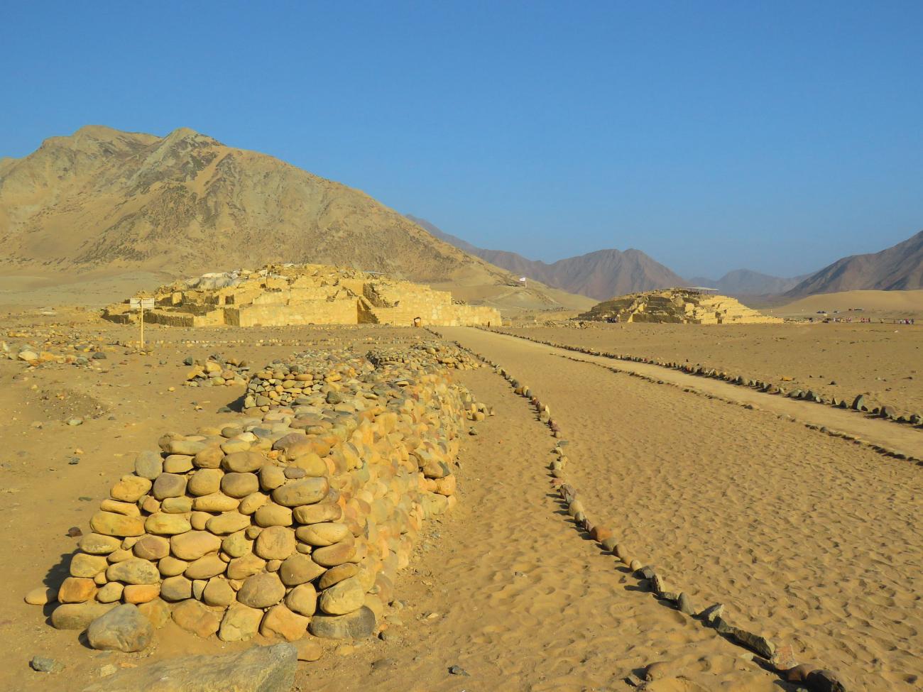 Caral: Die älteste bekannte Stadtsiedlung auf dem amerikanischen Kontinent