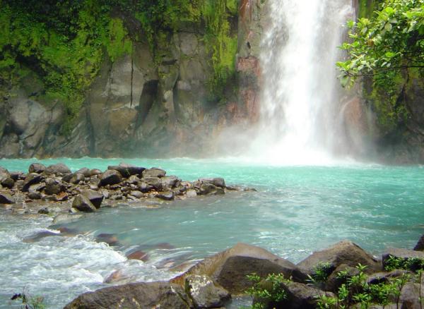 Bajos del Toro: Verstecktes Naturparadies mit Vulkansee und Wasserfällen